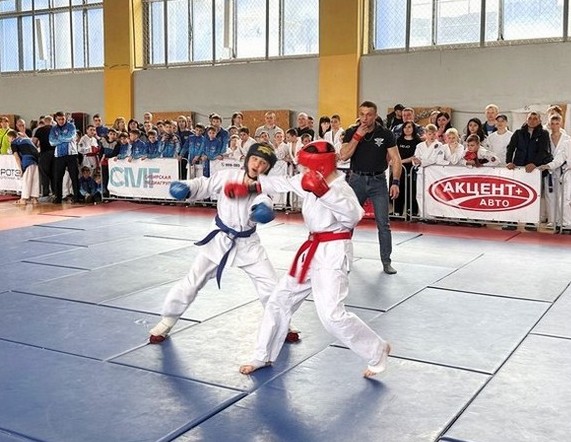 IMG_0940.jpg IMG_0940.jpg